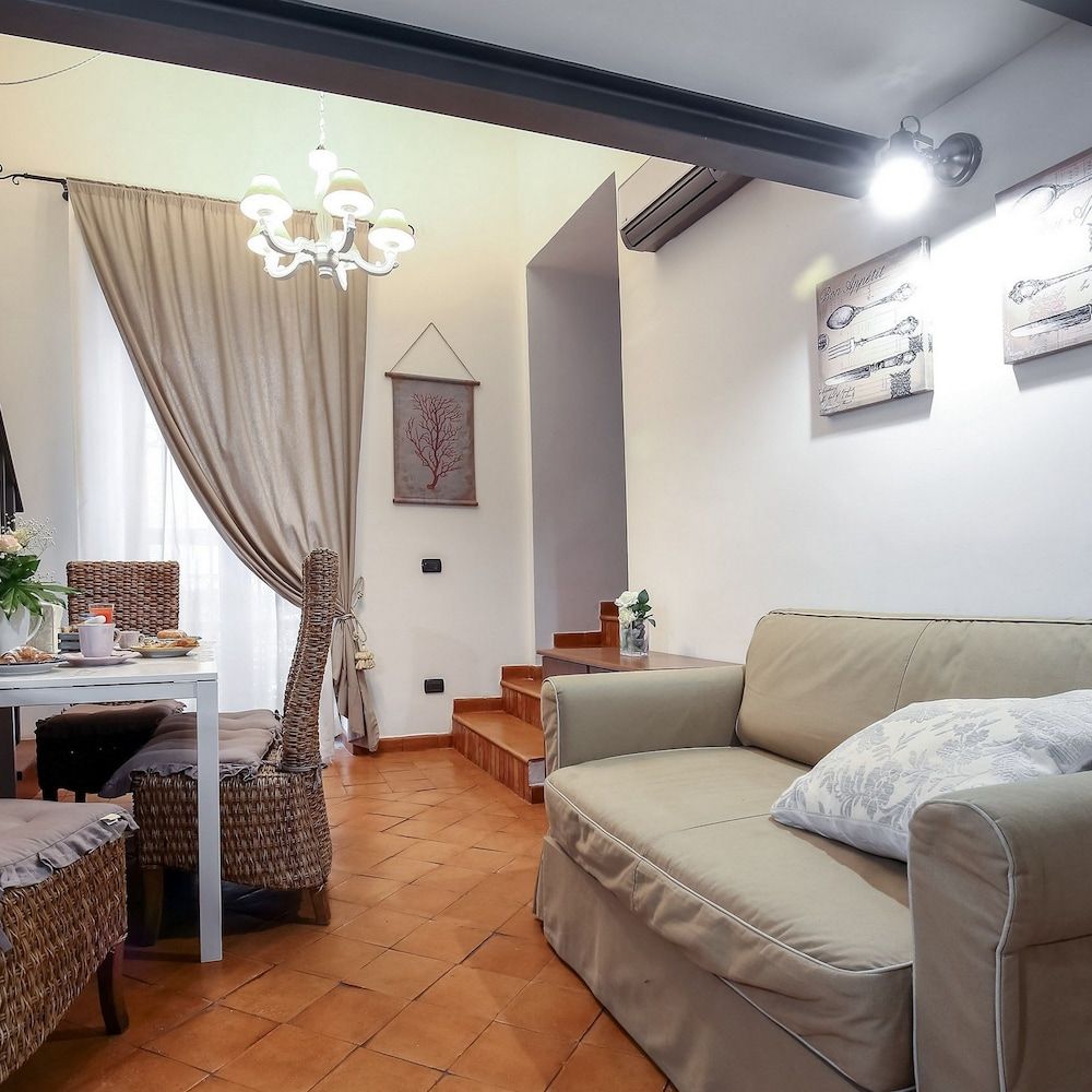Corte Segreta Apartments Deluxe Duplex, 2 Bedrooms, City View