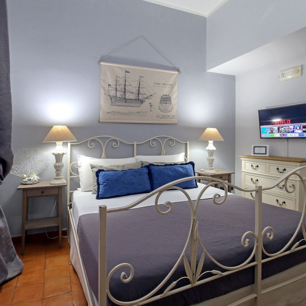 Corte Segreta Apartments Deluxe Duplex, 2 Bedrooms, City View 3