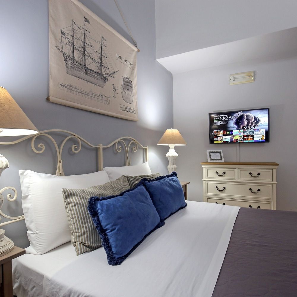 Corte Segreta Apartments Deluxe Duplex, 2 Bedrooms, City View 2