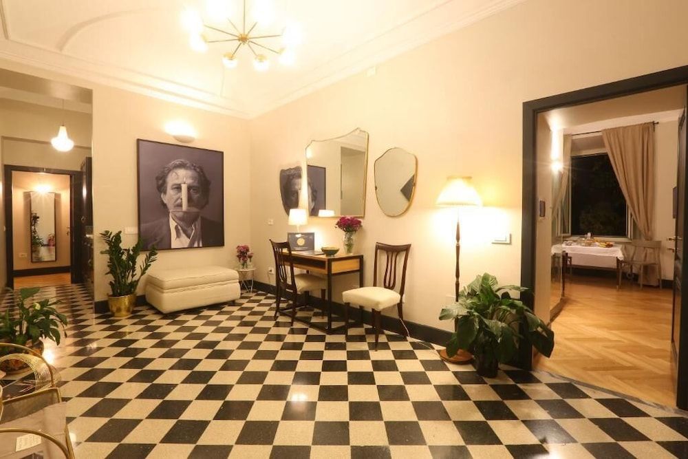 undefined Santa Monica Townhouse 8