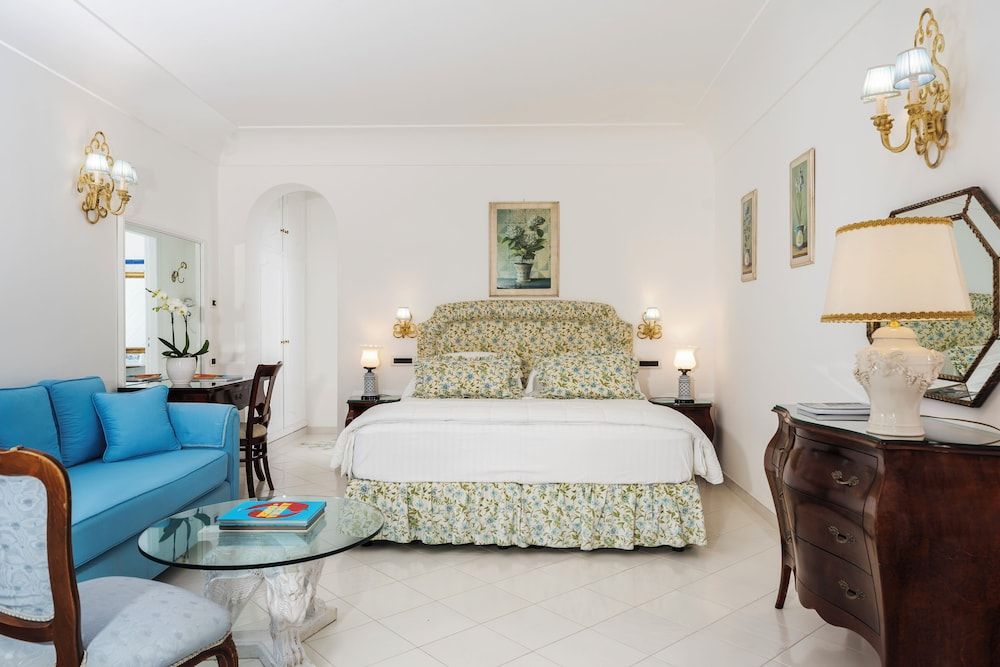 Hotel Villa Brunella Classic Room with Patio and Garden View 2