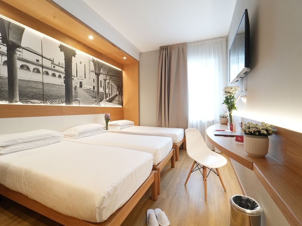 Cavallo Hotel Verona Est Comfort Triple Room 3