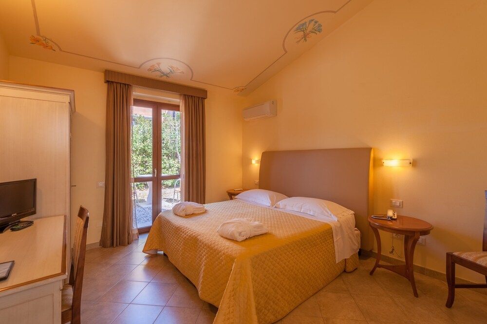 Classic Double or Twin Room