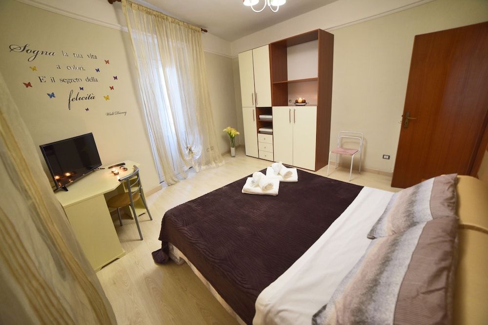 B&B Lamezia Terme Panoramic Suite, 1 Bedroom, Kitchen 2