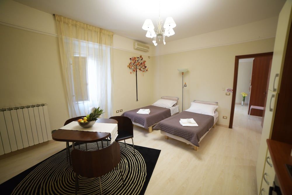 B&B Lamezia Terme Panoramic Suite, 1 Bedroom, Kitchen 6