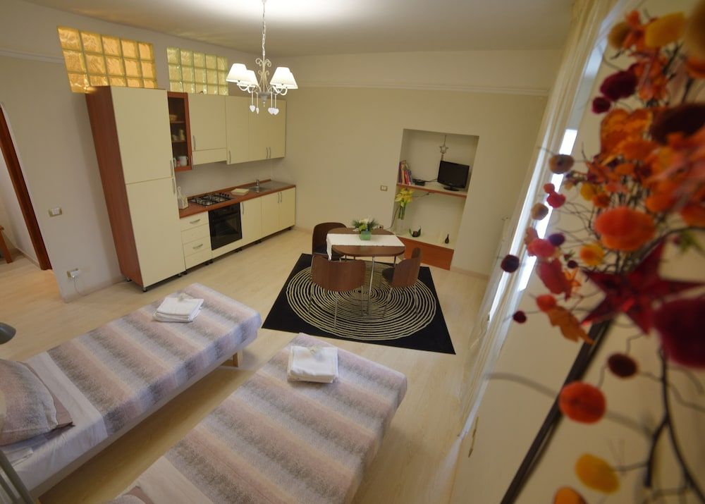 B&B Lamezia Terme Panoramic Suite, 1 Bedroom, Kitchen 5