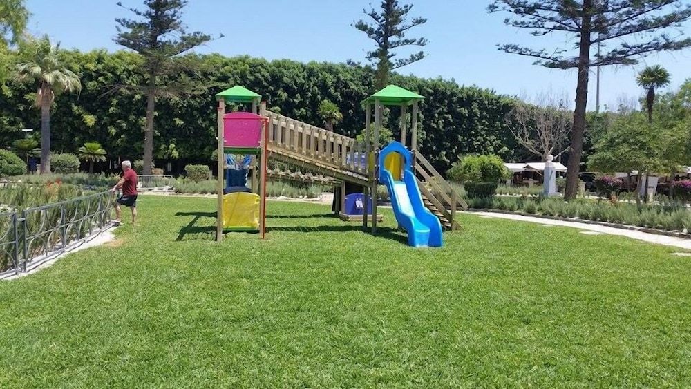 Children's Play Area