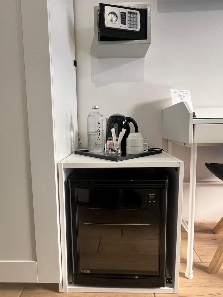 Avec Moi Roma Classic Double Room 5