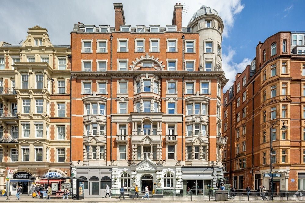 undefined London Bloomsbury Square Hotel 2