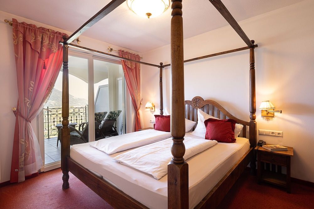 Panoramic Suite, Valley View