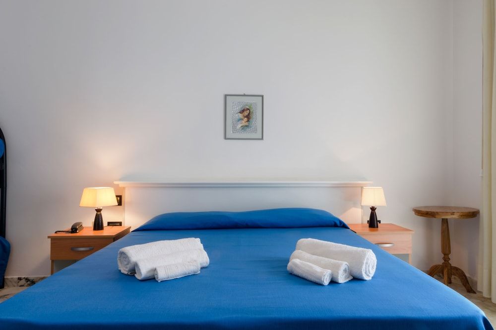 Hotel Luna Lido Double Room 3