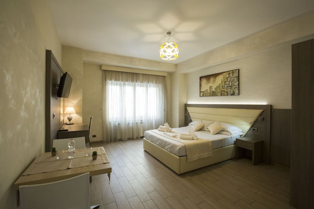 Relais Tiburtina Double or Twin Room, Balcony 5