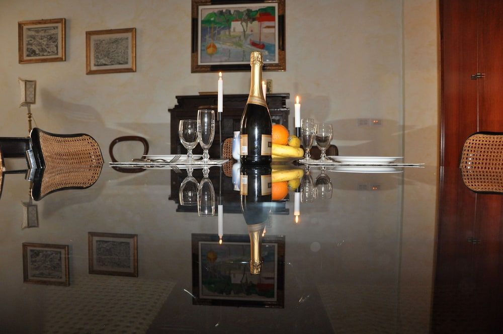 undefined Navona Nice Room 4
