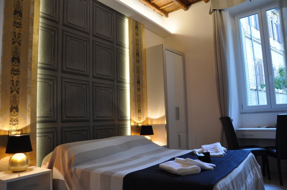 undefined Navona Nice Room 3