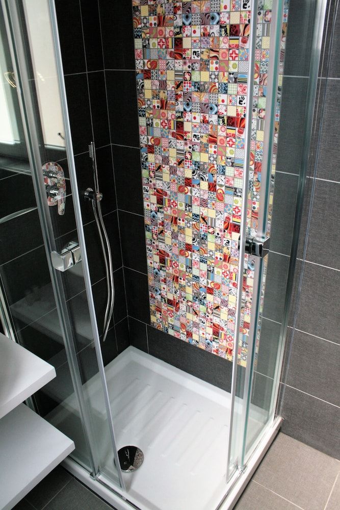 Hotel Magenta Double or Twin Room 18