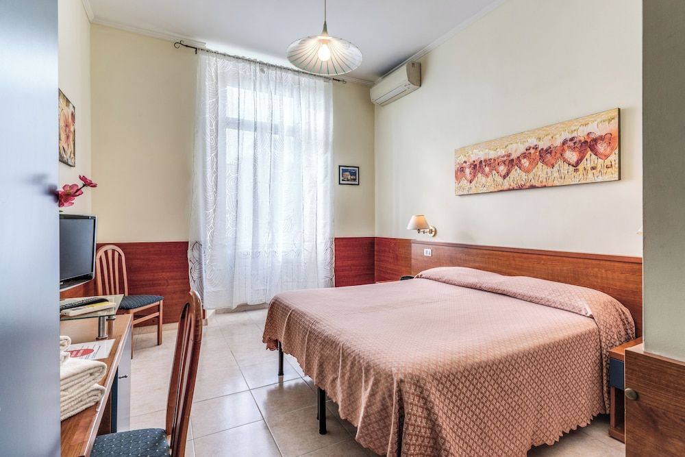 undefined Hotel Katty 3