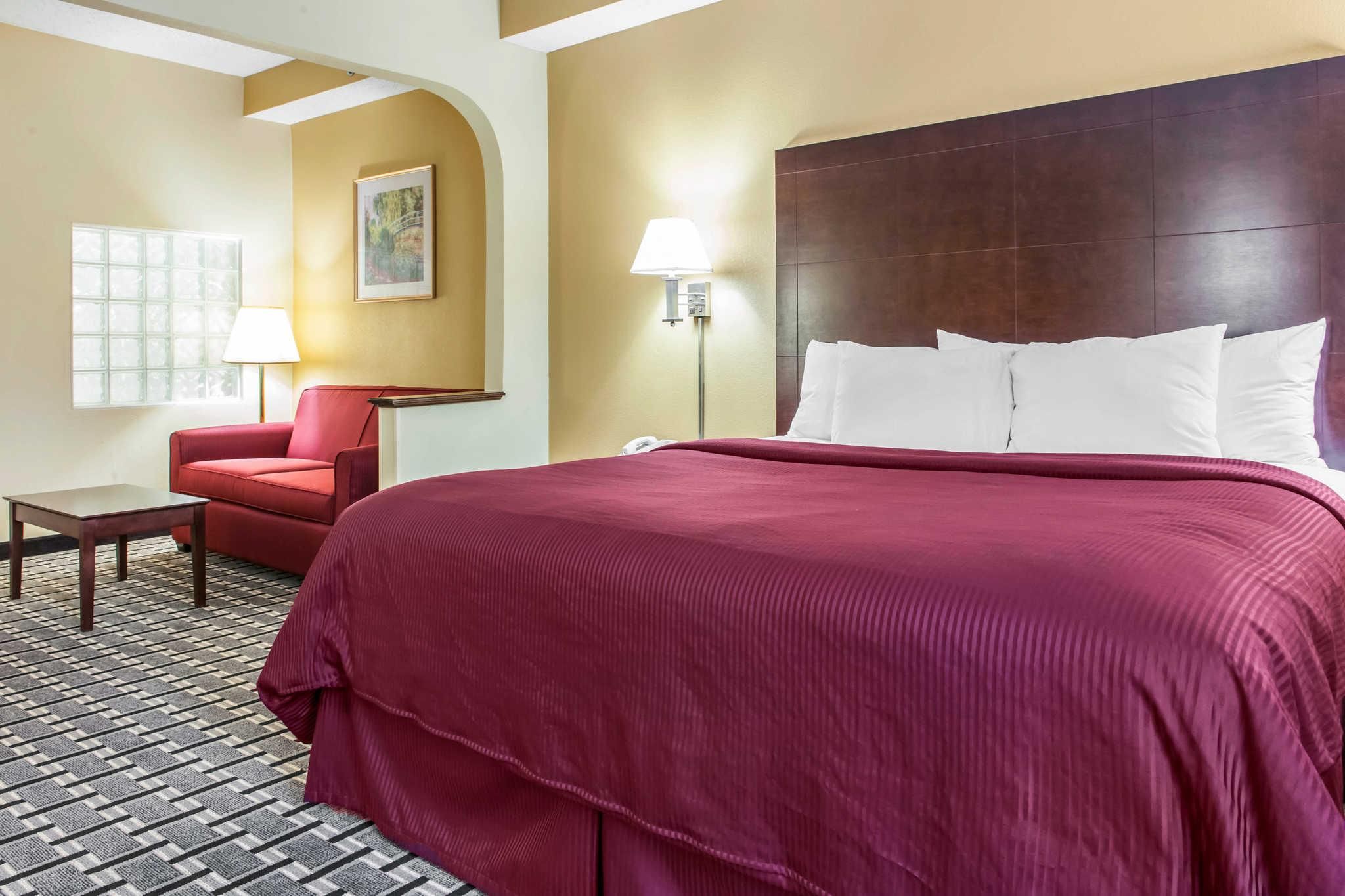 Standard Accessible King Bed