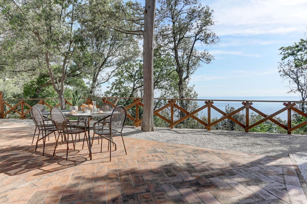 Deluxe Apartment, 2 Bedrooms, Patio