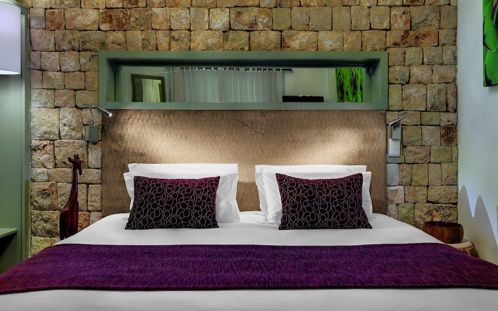 Mokuti Etosha Standard Room 3