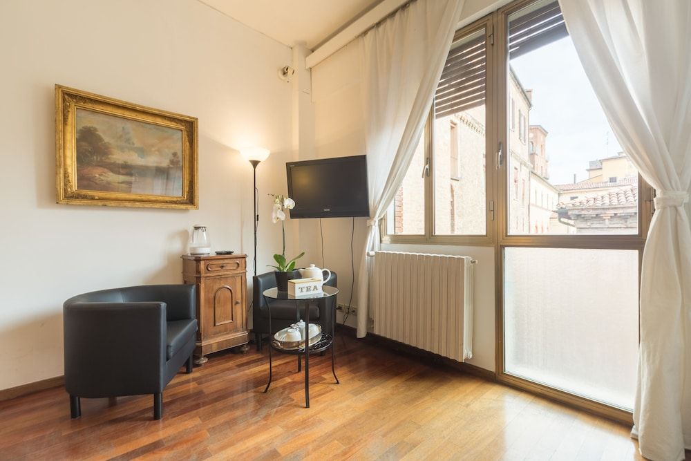 Cristina Rossi B&B Comfort Double Room, 1 Queen Bed, Ensuite 5