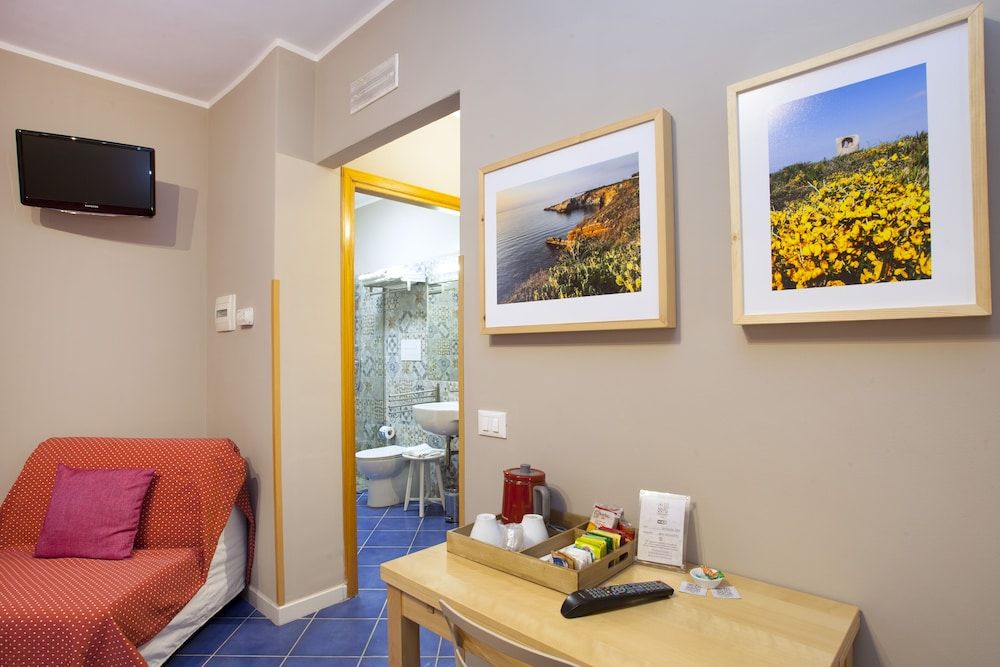 TerraSole Bakery B&B Triple Room 12