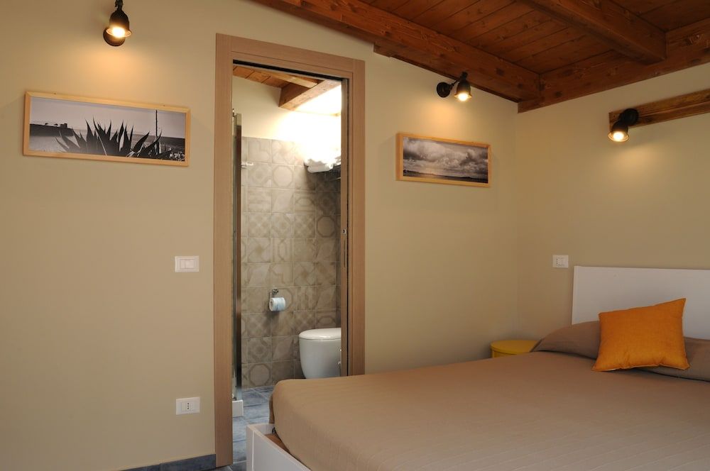 TerraSole Bakery B&B Superior Double Room, Terrace 4