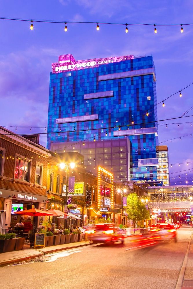 undefined Hollywood Casino at Greektown