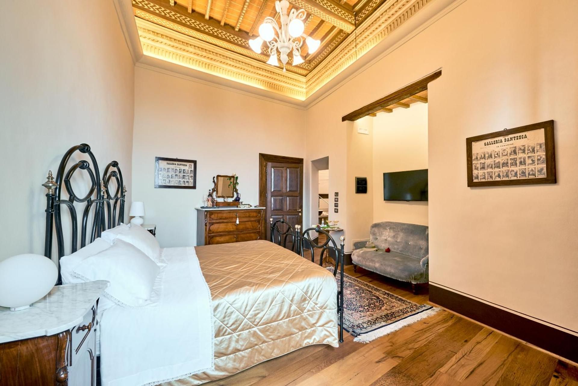 Il Tosco Deluxe Double Room with Spa Bath 