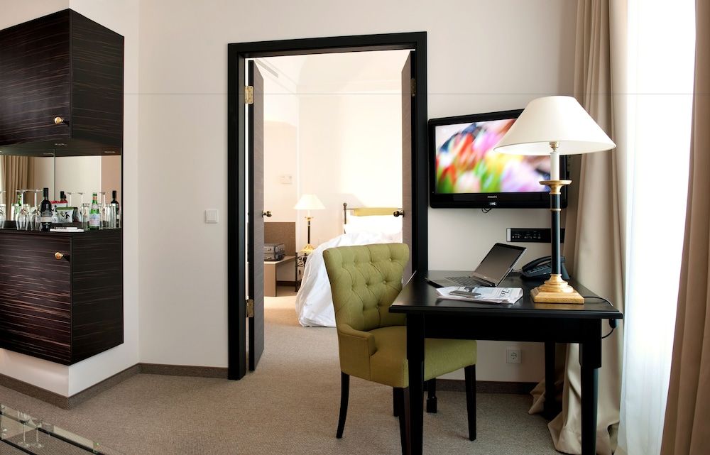 undefined Hotel Elbflorenz Dresden 7