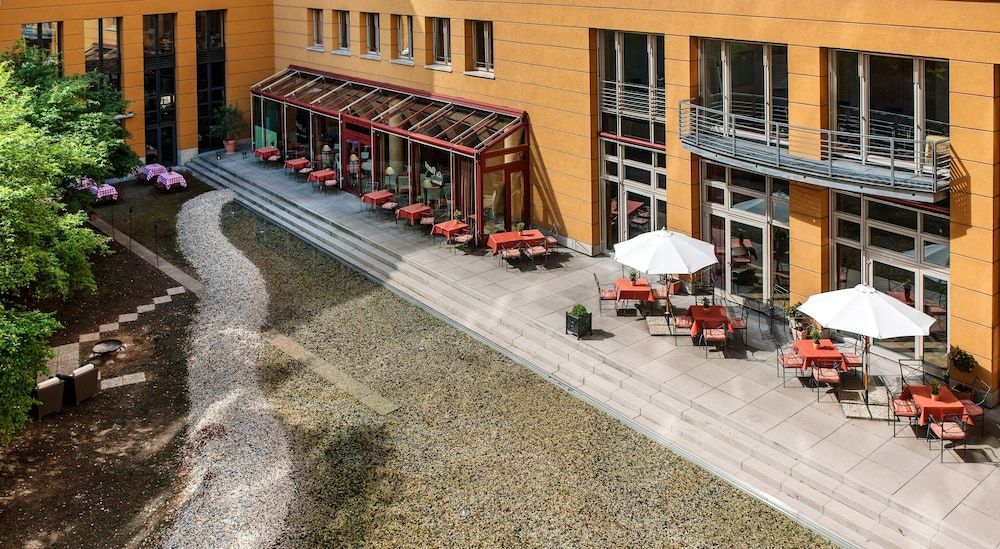 undefined Hotel Elbflorenz Dresden 2