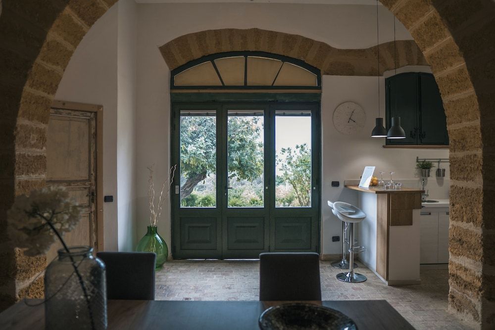 Villa La Lumia B&B Suites & Apartments Panoramic Suite, 1 Bedroom, Terrace, Sea View (Temples view) 6