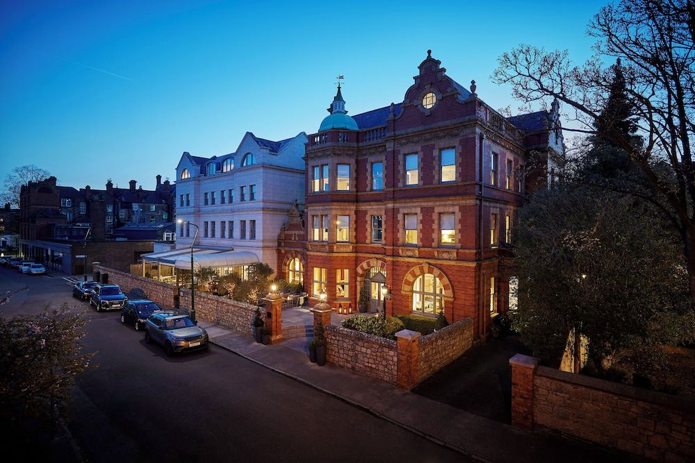 undefined Dylan Hotel 10