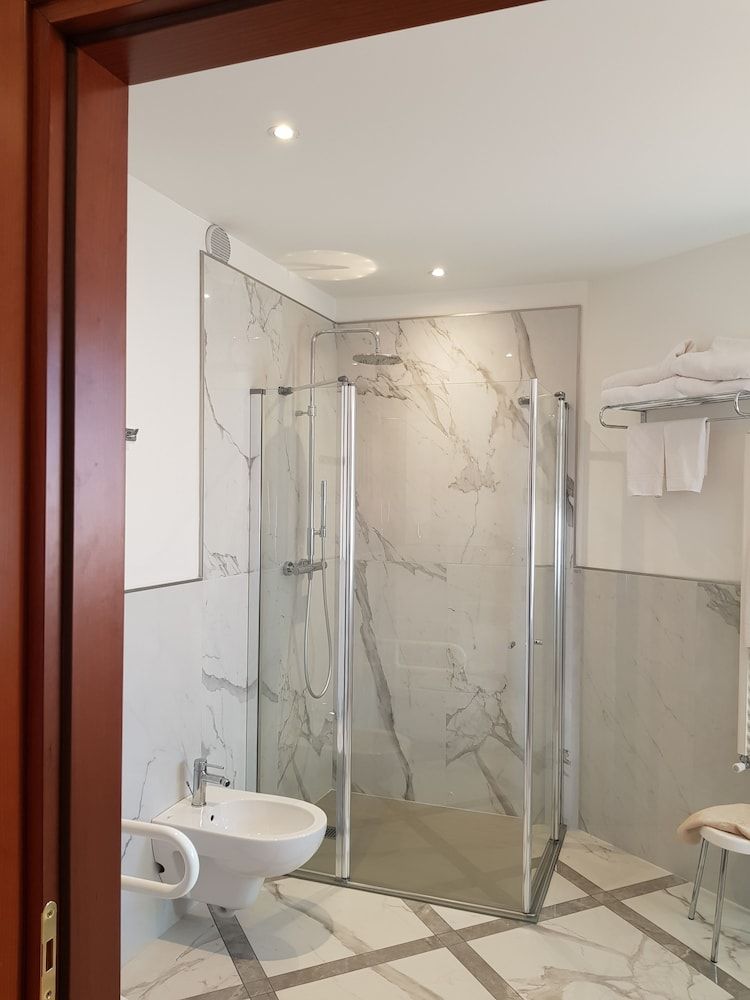 Hotel Moena Superior Triple Room 8