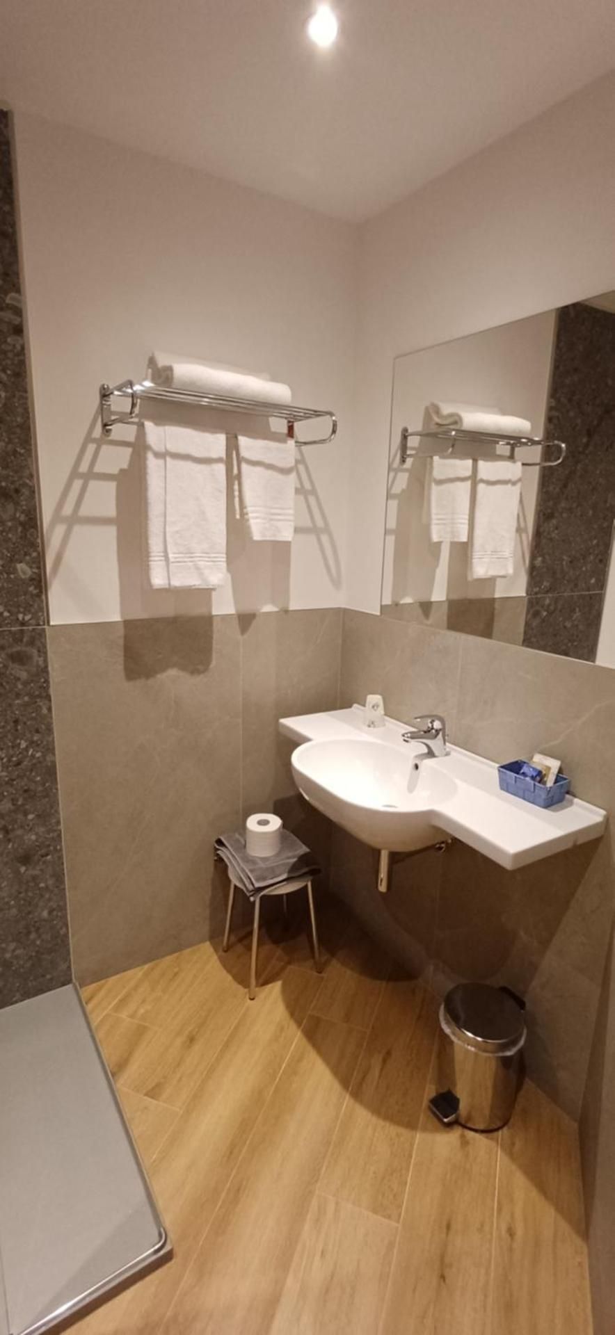 Classic Quadruple Room