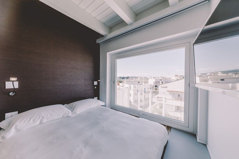 Suite 10 Luxury Suite, Multiple Beds, Sea View 20