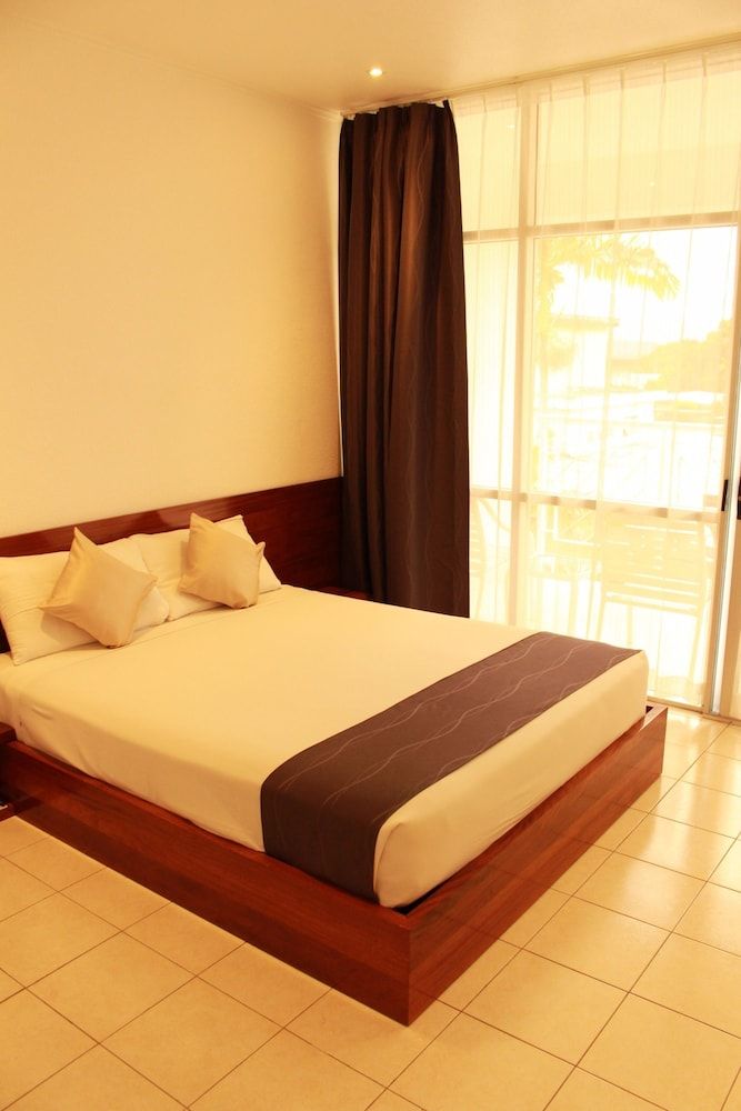 The Melanesian Port Vila Hotel 1 Bedroom Bougainvillea Apartment 3