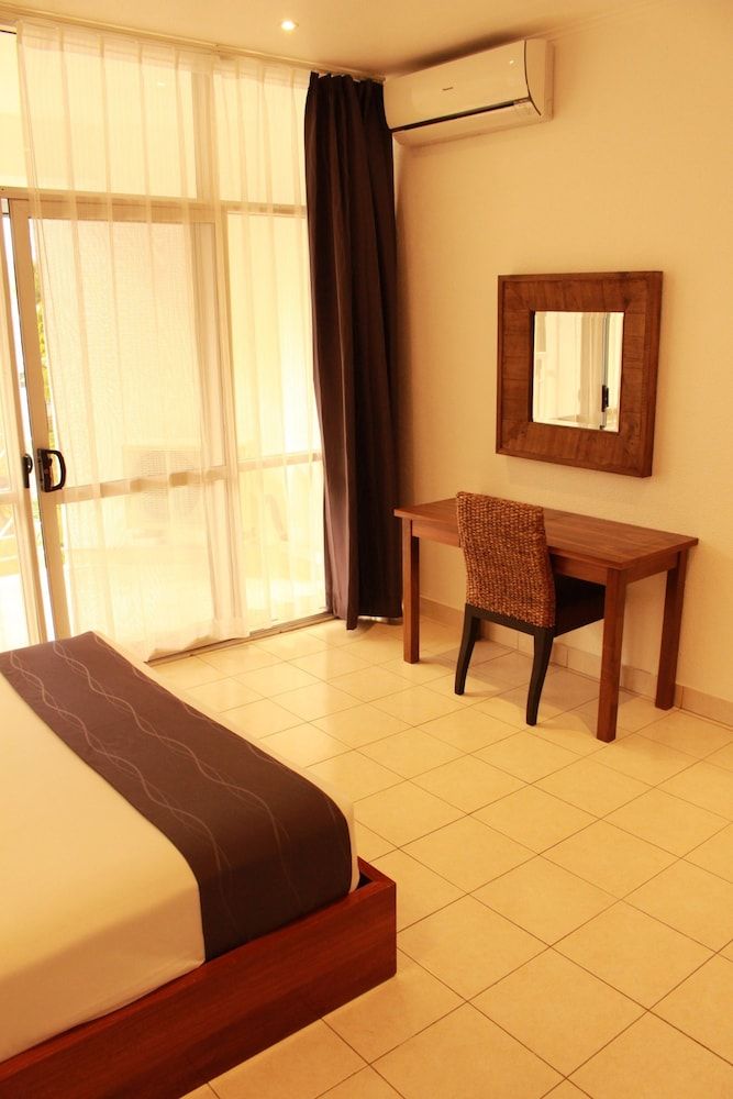 The Melanesian Port Vila Hotel 1 Bedroom Bougainvillea Apartment 13