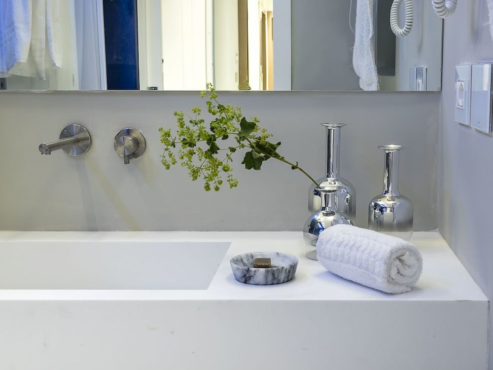 Duomo Suites & Spa Deluxe Double Room, 1 Bedroom, City View 4