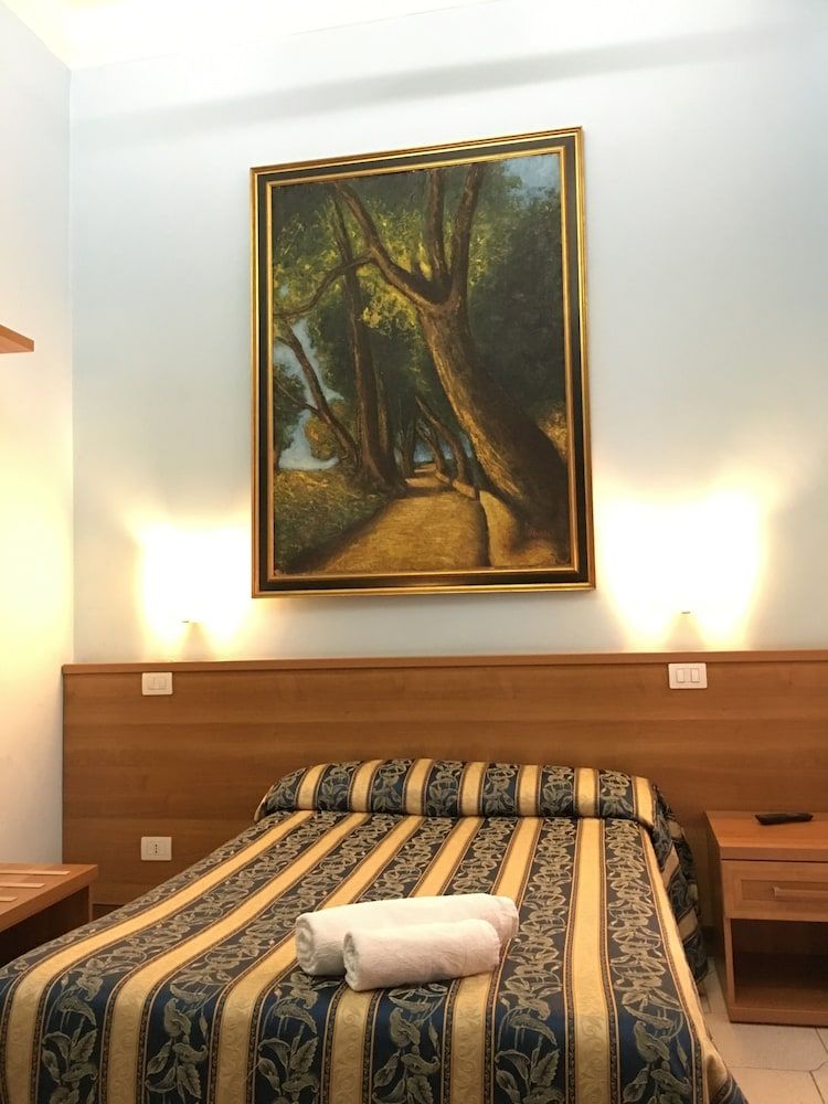 undefined Hotel Bolognese 4