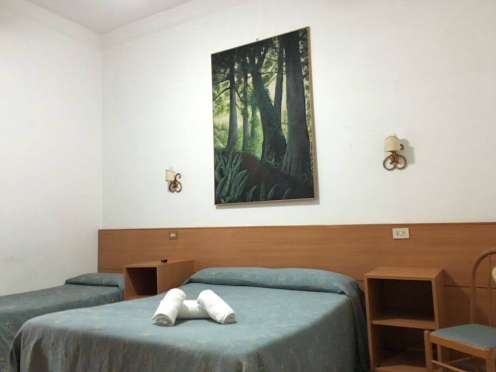 undefined Hotel Bolognese 2