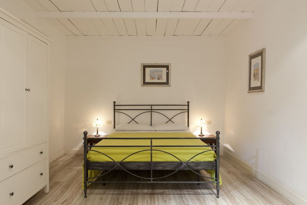 undefined Santi Quattro al Colosseo 3