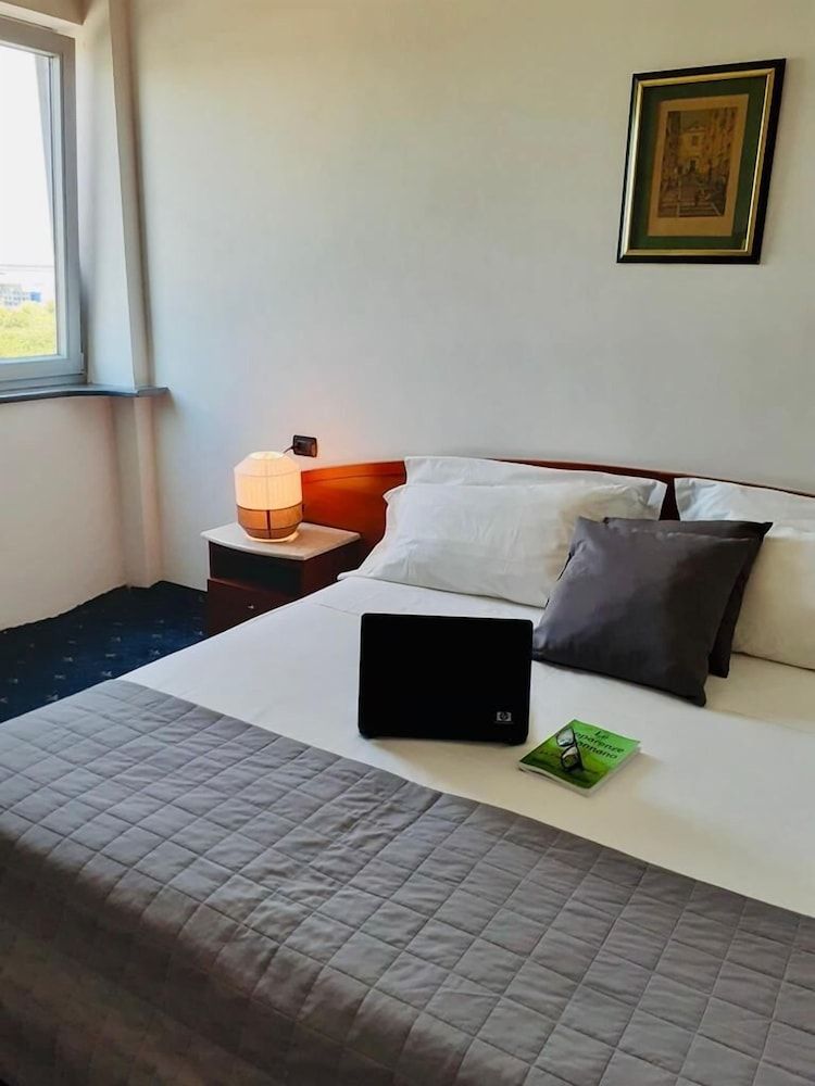 Hotel Quadrifoglio Classic Double or Twin Room, 1 Double Bed 4