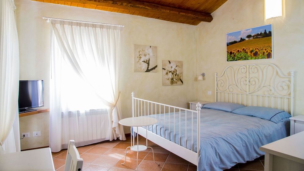 Deluxe Room, Hill View