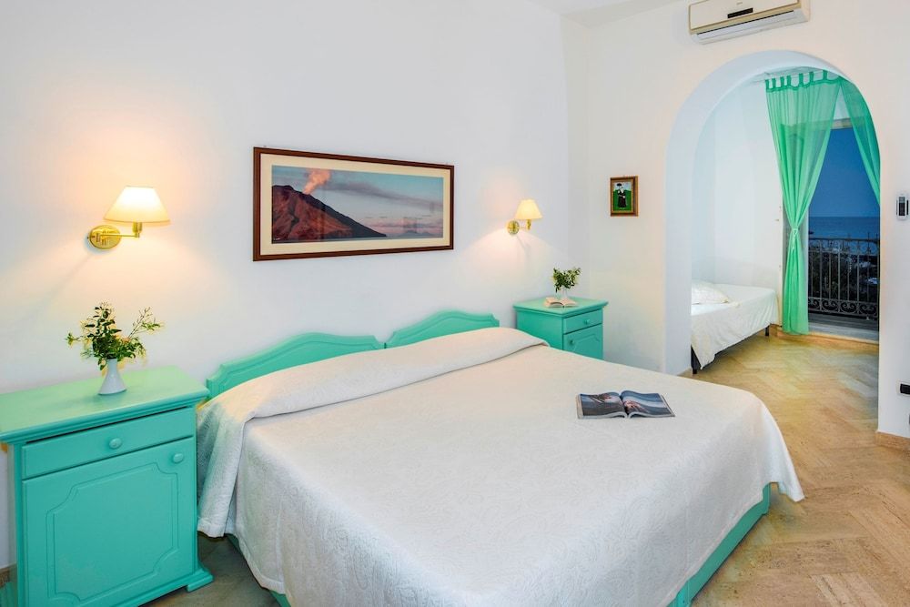 Superior Triple Room, Sea View