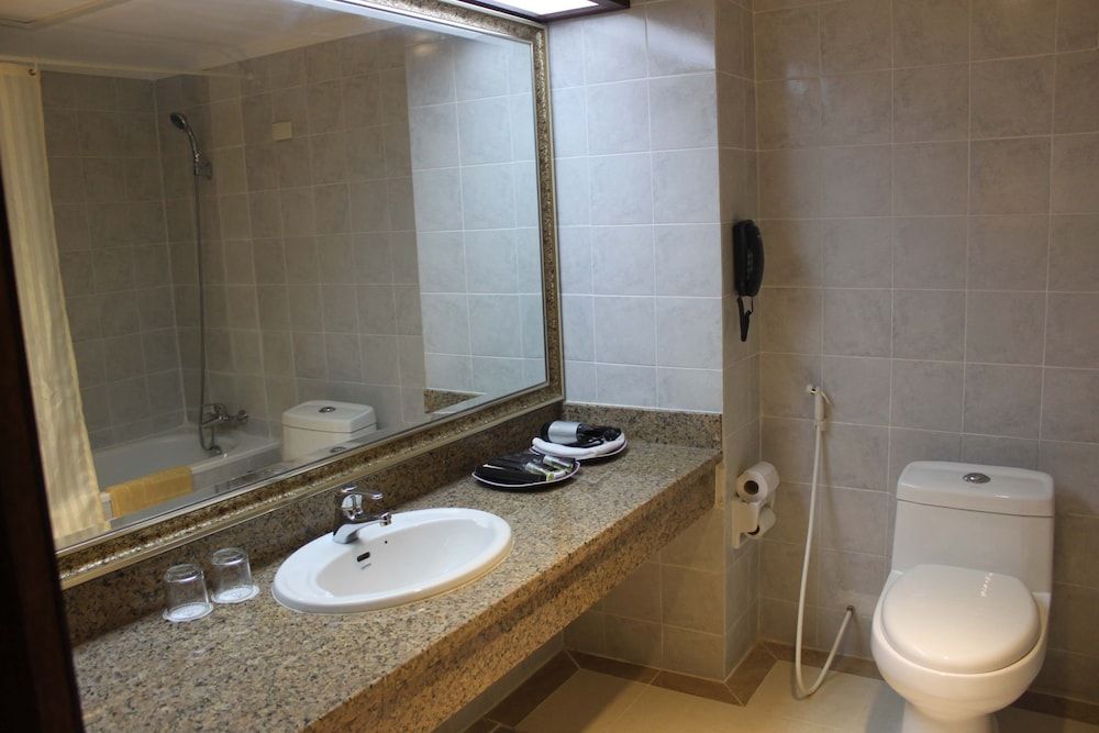 undefined Diamond Hotel 9