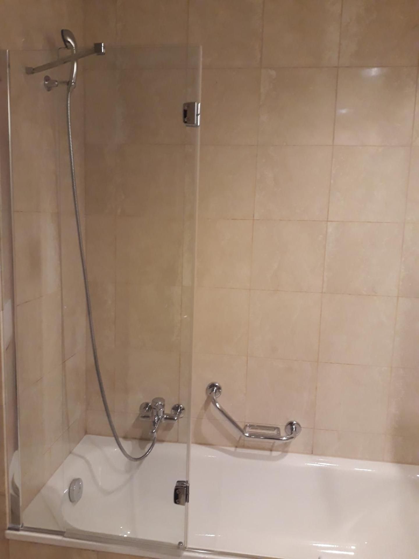 undefined Hotel De La Paix 4