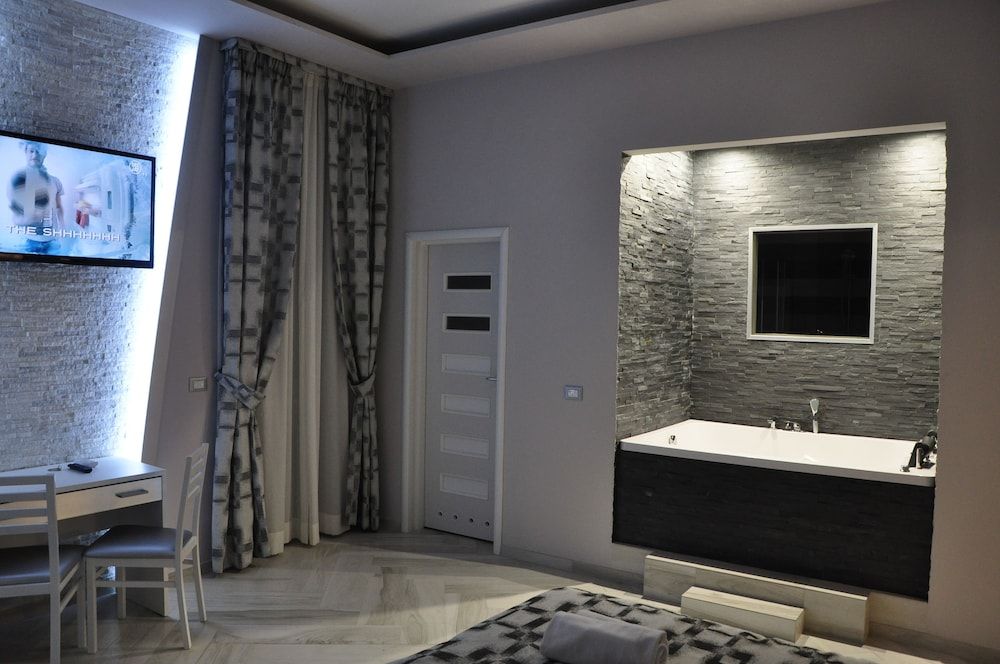 undefined Il Corso Suite 9