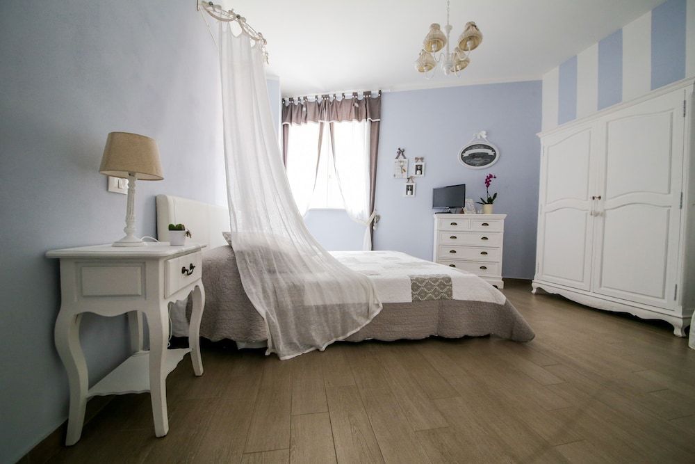 B&B La Vecchia Tenenza Standard Double Room 8