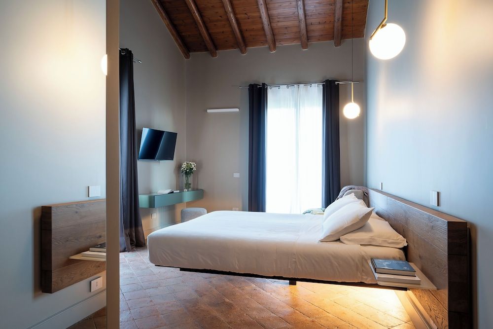 Neroli Bio Relais Deluxe Room, Garden View 2