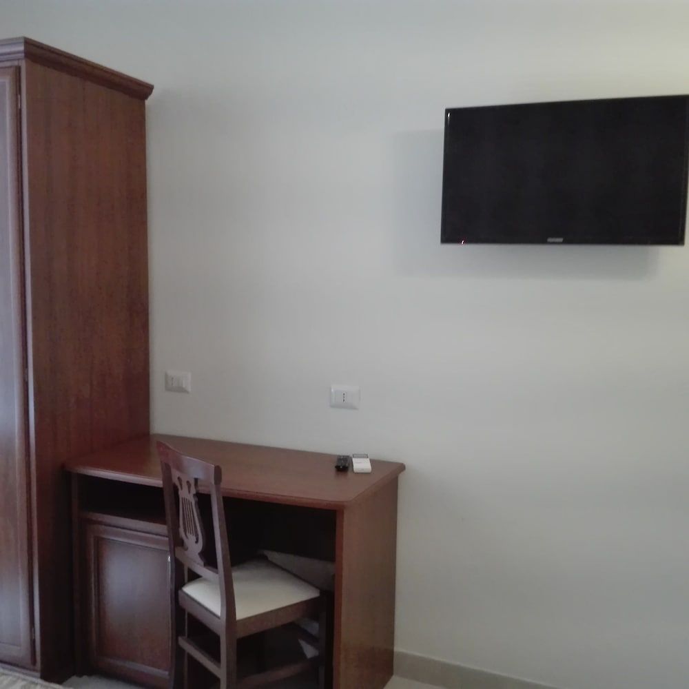 Suite Dal Conte Deluxe Double or Twin Room 12